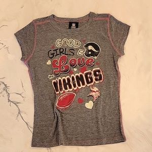 Women's XS NFL Team Apparel Minnesota Vikings T
